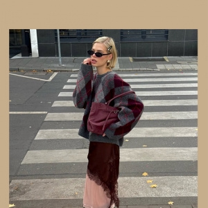 最最经典的格纹，也能穿出不一样的时尚品味